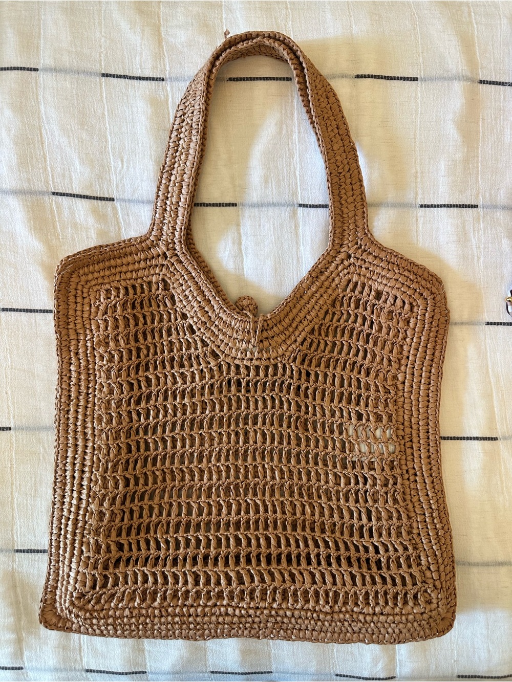 H&M Brown Crochet Shoulder Tote with Tassel Accent - Picture 4 of 7